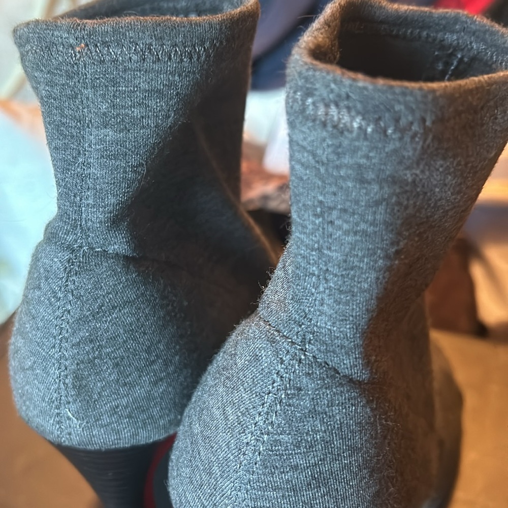 Booties - Picture 3 of 4